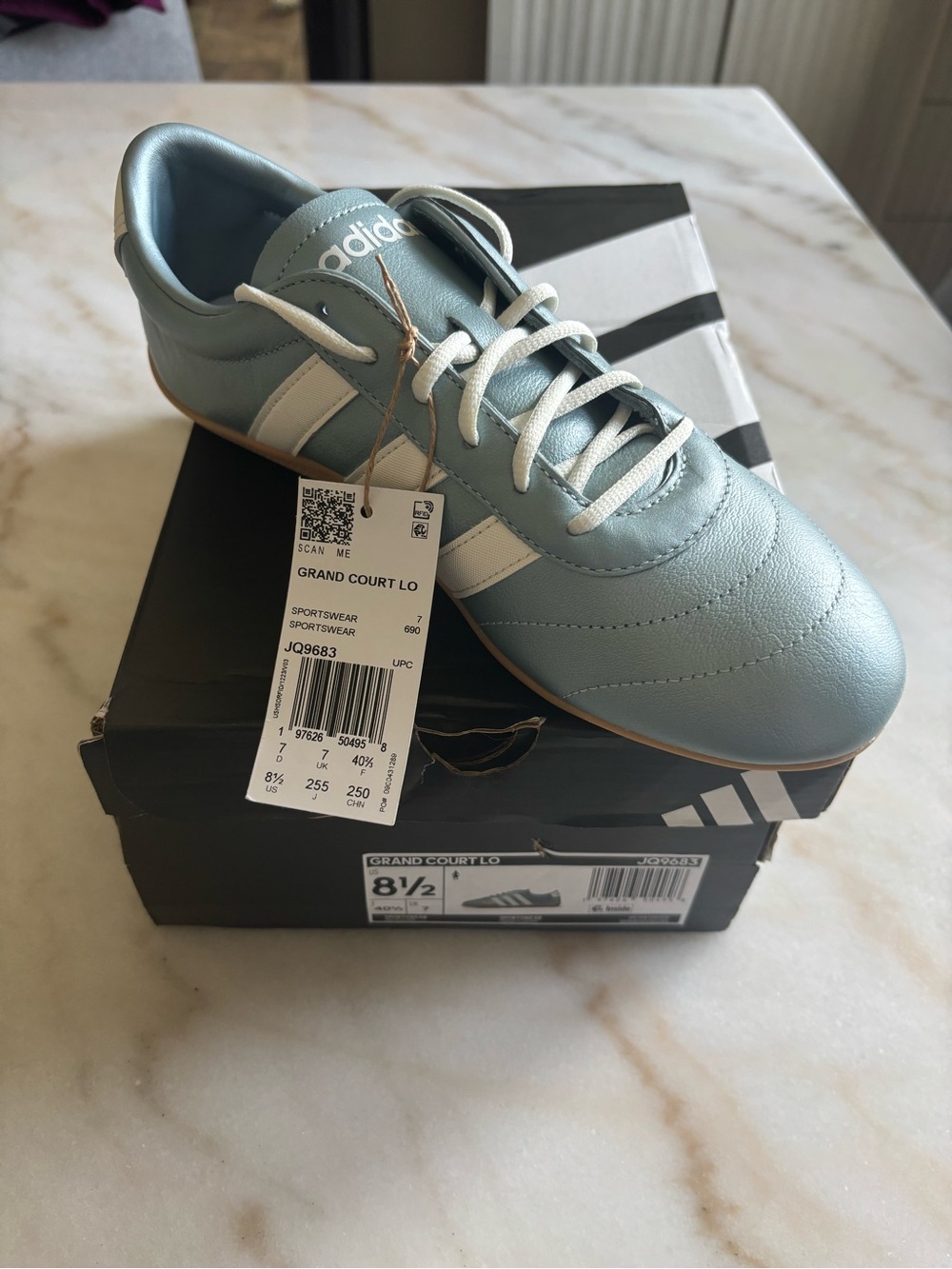 NWT Adidas Grand Court Lo Sneakers 8.5W - Picture 3 of 3